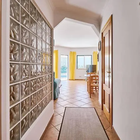 Hébergement de vacances Casa Felix Mit Pool Albufeira