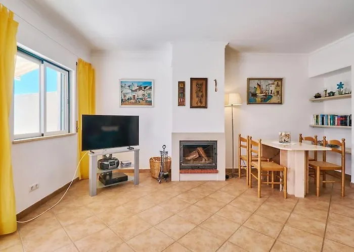 Дом отдыха Casa Felix Mit Pool Албуфейра
