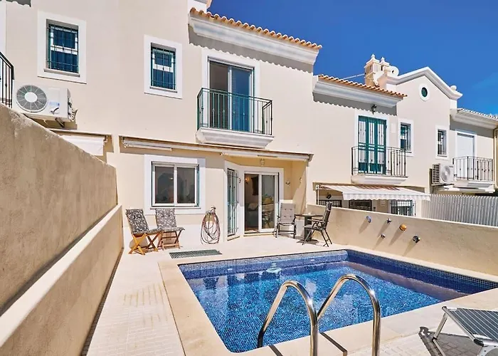 Casa Felix Mit Pool Дом отдыха Албуфейра